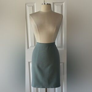 Ann Taylor LOFT Size 8 Teal Tailored Pencil Skirt